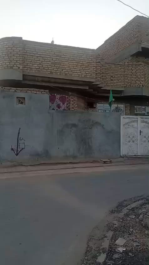 يا الله والسلام عليكم بيت طابو زراعي سند 25 مساحه 110 بناء درجة اوله كامل من كلشي موقع كلش حلو طوريج  حي زهراء خدمات كامله بصف مدرسة رمضان قريب عله شارع زوار ***********
