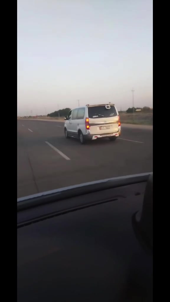 سلام عليكم ستاركس 9 للبيع  سياره جاهزه عل اخير گبل تشتغل عل زياره  طخم تاير باتري منضومه تبريد توني مسويه تبريد ثلج كمبريسر 20 نوزلات 9 مال كصه مكينه كارتون حداديه صدر كامل نفض عمبار جديد  منضومه زنون  رقم دولي سفري جديد شاشه كامره  السعر 140 وبيه مجال قليل مكاني ناصريه سوق الشيوخ   الاتصال عله الرقم ***********
***********
