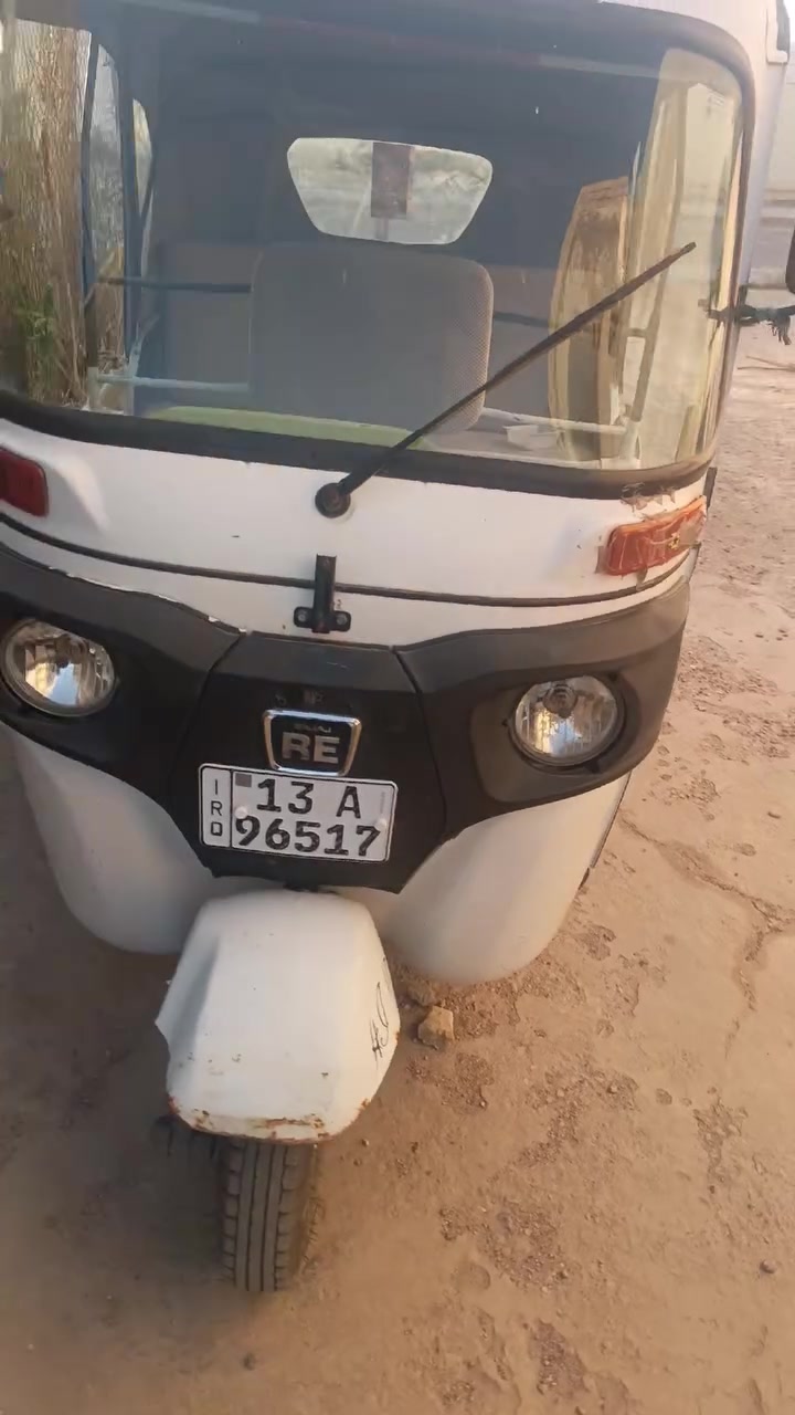السلام عليكم تكتك للبيع موديل 21 رقم وسنويه لون ابيض ب6وربع وبيه مجال..وهذا رقمي ***********

للتنويه غير مكفوله وللمكينه امبدل بيه بس جواكيج وضاغطه.. لا اتراسليني اتكلي اشبيه ومابيه 

مكان التكتك ميسان عمارات المعهد التقني
