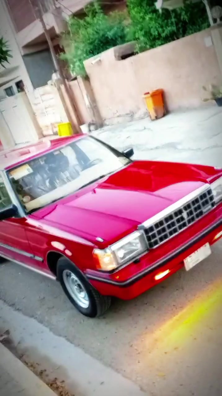 السلام عليكم
الحلال للبيع سوبر لون احمر موديل 1985 (جوز ولوز) رقم بغداد مشروع وطني شرط تحويل مكينه ستندر گير عادي ع البلاد تبريد ثلج كهربائيات گيجات كلها شغاله حداديه ع الشركه تخم تاير جديد سنويه جديده هزه جديده سياره بلاديه خير من الله
للأتصال 📞📞
***********
***********
