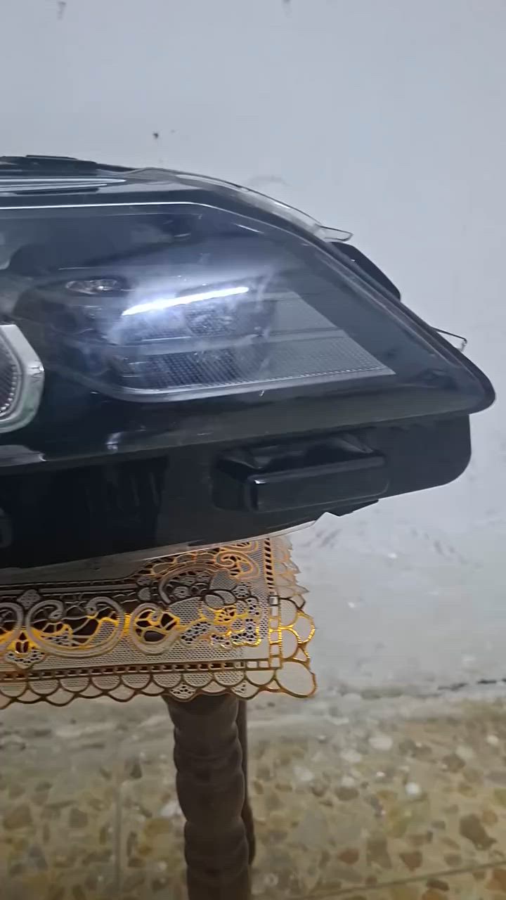 السلام عليكم  عندي الايت مال افلون 2023 هايبرت وارد أمريكا شغل مابي بس قطعة زغيره مكسوره بس هو شغال على فحص


**إذا كنت صاحب هذا الإعلان وتريد حذفه لأي سبب، رجاءا أرسل رسالة إلى الدعم الفني**