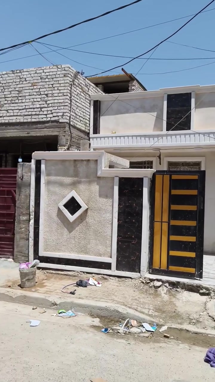 🏡 للبيع – بيت سكني في بغداد / الحسينية 🏡
📍 الموقع: بغداد – الحسينية، سكلات، منطقة 13، قرب شارع المدارس.

✅ المساحة: 100 متر✅ الطابق: طابق واحد✅ الحالة: البيت نظيف جداً وجاهز للسكن.

💰 السعر: 55 مليون دينار وقابل للتفاوض إن شاء الله.

📞 للاستفسار والمعاينة: ***********

🏢 البيت معروض لدى مكتب المهندس للعقار.

نسأل الله التوفيق للجميع.
