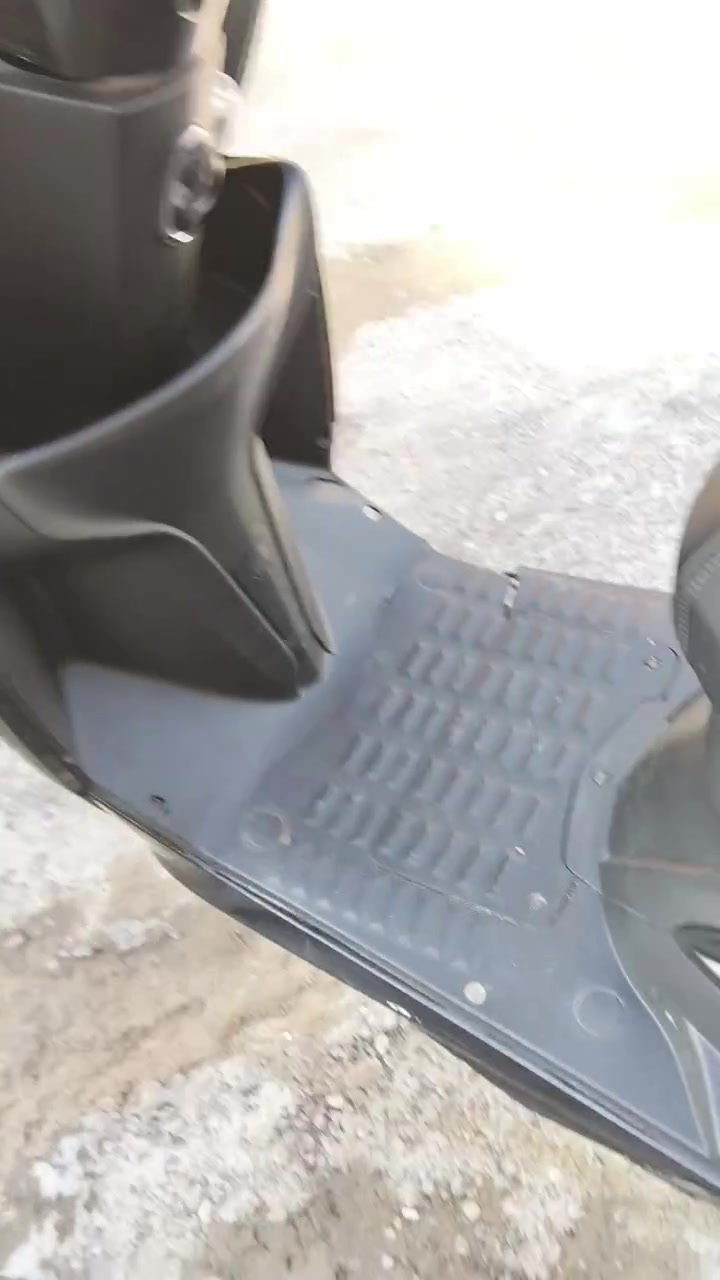 دراجه شحن ماكس ليمه رياضي نضيفه ست بطاريات بس بيه ضربه صفح كفرات بغداد رقم***********
