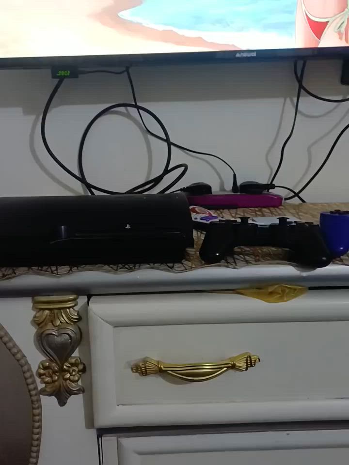 بلي ٣ مثل ما موضح لبيع الساعر ٨٠ الف مكاني كربلاء ***********
