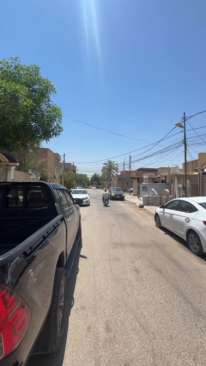 السلام عليكم للبيع قطعة في حي الحر شارع مد اللّٰه خلف اسواق الكفيل ١٠٠ متر طابو صرف بأسمي
واجهة ٥ نزال ٢٠ تصلح كمخزن او قطعة تجارية السعر ١٨٥ مليون
وبيها مجال بسيط
للاستفسار ***********
