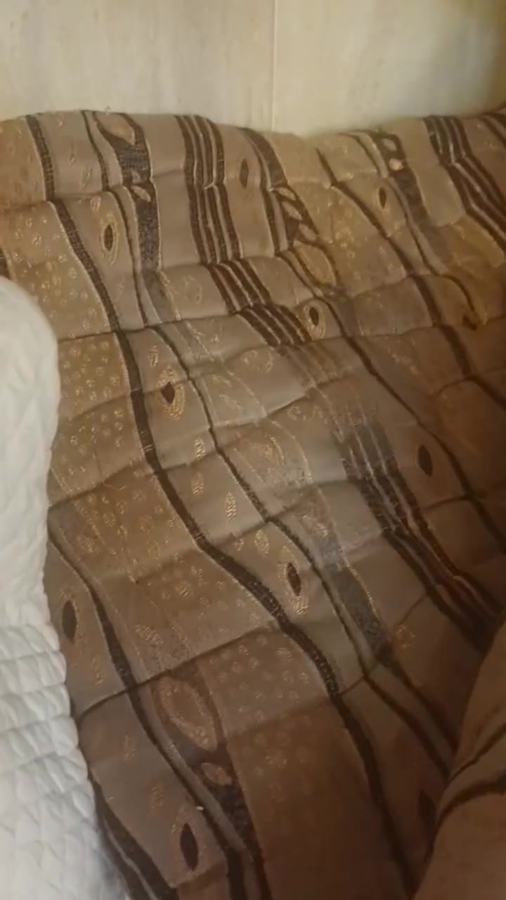جودليات للبيع مستعمله نضيفه كلش صوف درجه اولى ١٠ قطع سعر القطعه ١٠ الاف للإتصال/ ***********
