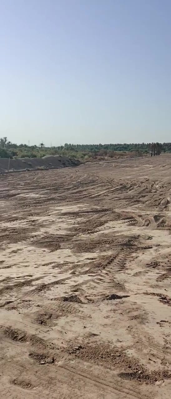 سلام عليكم أرض زراعيه البيع  تقطع حسب الطلب الصناعه الثالثه خلف السده الاستفسار *********** او ***********٤
