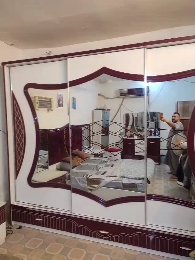 السلام عليكم

غرفة نوم كاملة للبيع بحالة نظيفة جداً، تتكون من:

((((((المكان ديوانية ))))))

* سرير
* دولاب
*   مرآة طويلة
* مقعد تسريح

السعر: 750,000 دينار عراقي

الغرفة نظيفة وجاهزة للاستعمال، الي يريد يراسلني على الخاص.

تحياتي للجميع.


**إذا كنت صاحب هذا الإعلان وتريد حذفه لأي سبب، رجاءا أرسل رسالة إلى الدعم الفني**