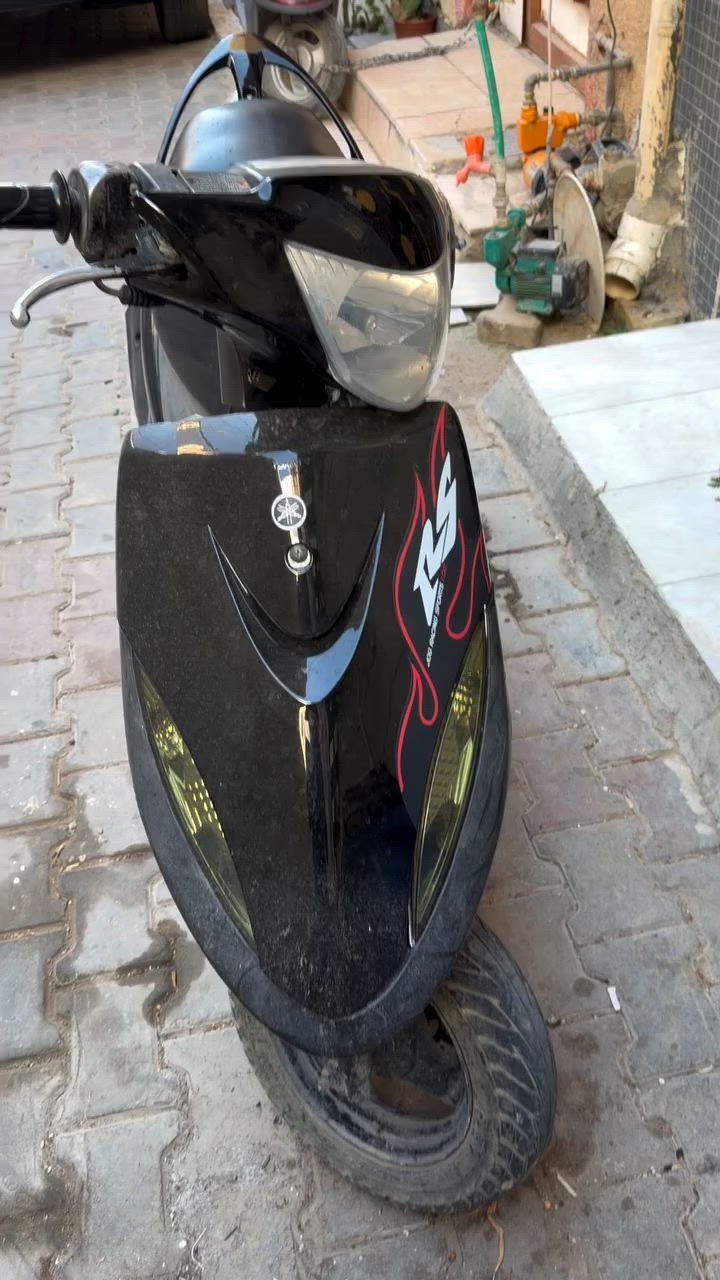 سلام عليكم حبايب ماكس عدله للبيع دراجه نضيفه برغي مامفتوح بيه وكفراته اصليه موجودات بس ليط مالتهن مكسورات +صالنصه موجوده بلاديه مالته + اطيك FM هديه واطيك كفرات شادهن هذني هم هديه دراجه بوشه 49 بلاد برغي مامفتوح بيه نهائيا للاستفسار اكثر ***********
