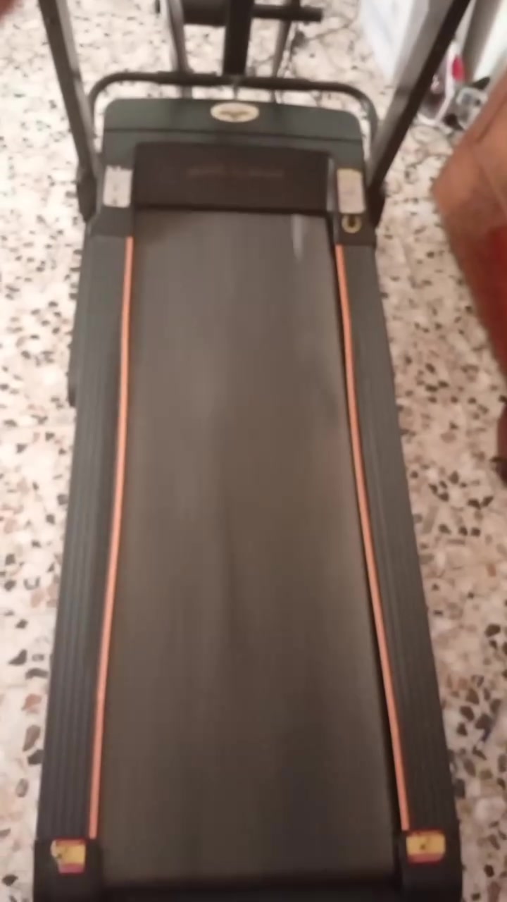 جهاز جري للبيع كامل مواصفات مع هزاز لشحوم البطن السعر ٣٠٠ بي مجال ***********

