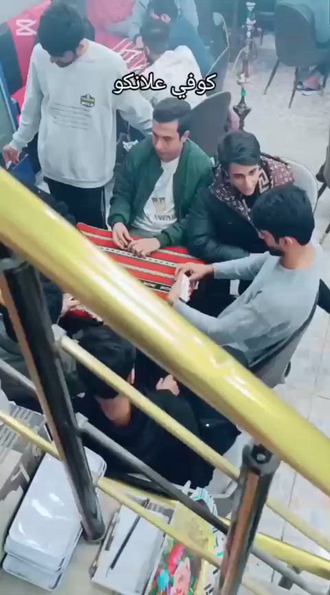 سلام عليكم كوفي البيع  ٣طوابق ايجار ٦٠٠ بيع بسبب ضروف كهوه تشتغل خير من الله  مكاني الوفلي اليحب يستفسر ع سعر يتصل ع هذا رقم ***********
