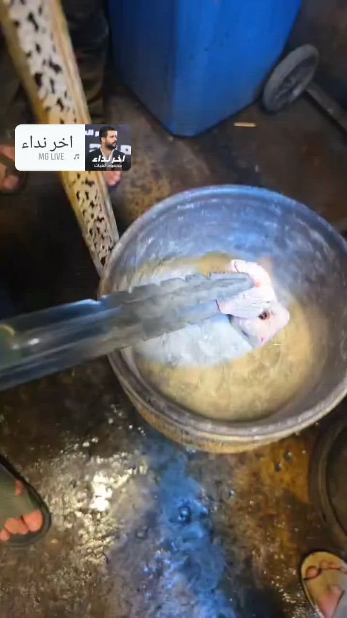 سلام عليكم فحم طبيعي كميه 34كرتون سعر كرتون 22 رقم الهاتف ***********
