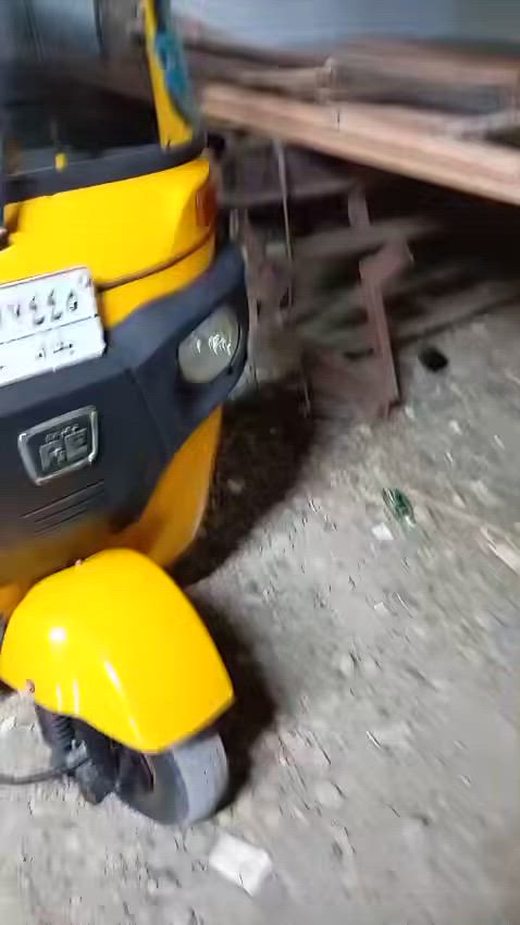 السعر سته وبيهه مجال


**إذا كنت صاحب هذا الإعلان وتريد حذفه لأي سبب، رجاءا أرسل رسالة إلى الدعم الفني**