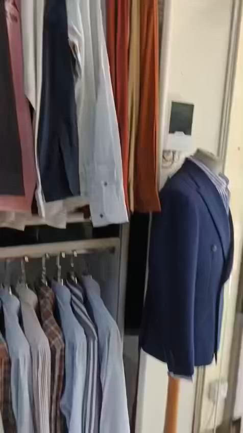 سلام عليكم شباب عندي ديكور  نضيف البيع /*********** / اي استفسار اتصل على هذا الرقم
