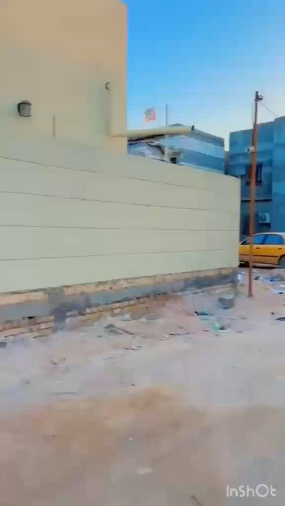 🏡 للبيع – بيت سكني في منطقة الصالحية

📍 الموقع: شارع الغدير، قرب مقام سيد هاشم وقرب صالحية سنتر

🔹 طابق واحد
🔹 سنة البناء: 2020
🔹 البناء: طابوق
🔹 مساحة الأرض: 200 م²
🔹 مساحة البناء: حوالي 160 م²

✅ تفاصيل المنزل:

• غرفة نوم رئيسية 5×4 م مع حمام خاص
• غرفة نوم ثانية 5×3.5 م
• حمام مع غربي بمساحة 3×1.80 م
• صالة داخلية 7×5 م مع درج دائري
• ديوانية (صالة ضيوف) 6×4 م
• مطبخ مؤثث مع كاونتر تركي 5×3.5 م
• طارمة
• حديقة صغيرة اصطناعية

📄 السند: طابو زراعي سند 25 (أراضي عادل أبو عمار)

⭐ موقع مميز ومعروف
⭐ قريب من صالحية سنتر وجميع الخدمات
⭐ قريب من المدارس والصيدليات والمحلات التجارية
⭐ خدمات الماء والكهرباء متوفرة بالكامل

💰 السعر: 140 مليون دينار عراقي قابل للتفاوض

📞 للاستفسار:
***********
