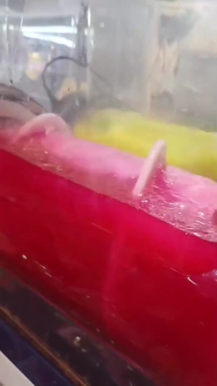 السلام عليكم مكائن ازبري نوع هوسك  مستخدمات قليل الاستفسار الاتصال ***********
