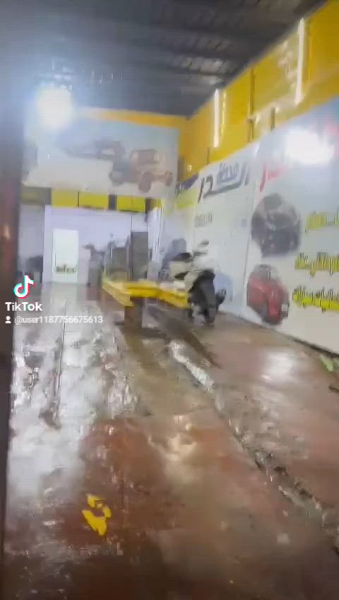 مستعجل عل بيع.  سلام عليكم.  جك للبيع منصوب توة جديد قبل شهرين ماخذة تجي اتشوف بعينك يله تفتحة شرط الشغل. يعني اتفحصة يله تفتحة وتاخذة .   السعر 2250. مليونين وربع وبي مجال مستعجل عل بيع.  العنوان بغداد الحسينيه مال راشديه للاستفسار الاتصال ***********.
