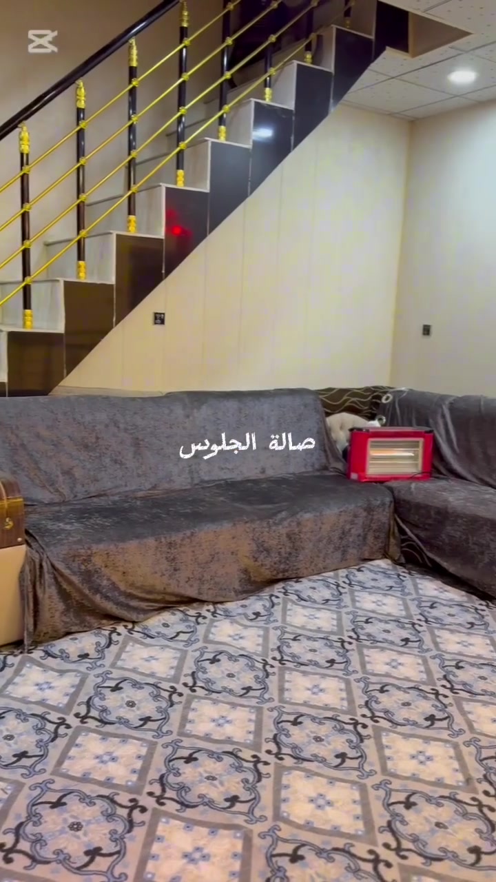 السلام عليكم بيت للبيع مناذرة حي الزهراء عمود ٨٦مساحة ٢٧٠. اربع غرف نوم وشقة بالطابق الثاني كونكريت والسقوف جبس بورد وتغليف طابو للتواصل ع الرقم ***********
