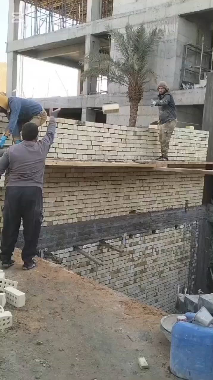 سلام عليكم خلفه بناء شغل درجه اولا اسعار مناسبه داخل كربلاء فقط رقم واتساب ***********
