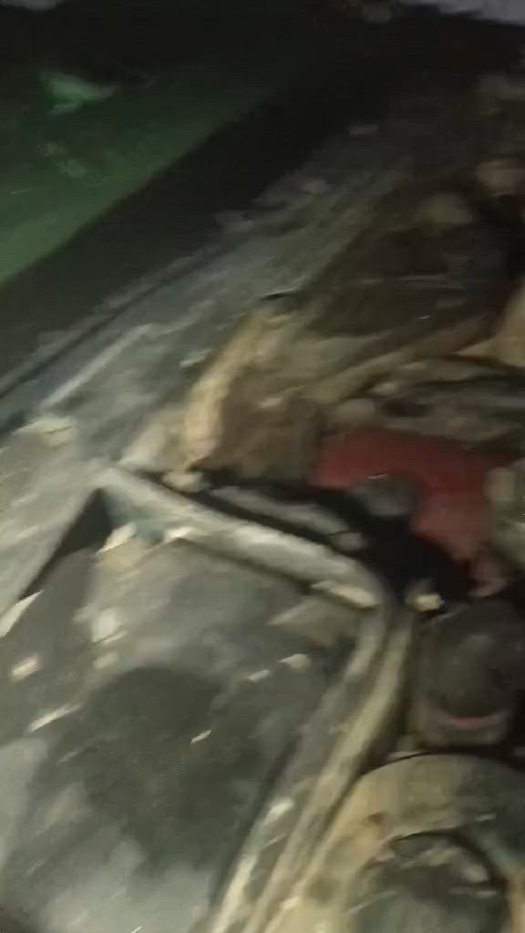 السلام عليكم مرخصه مدير الكروب اني على باب الله واشتغل بل بيت  لعنده خربطه وصرف ودخان اسود وصرف بانزين تحوير ارفلو واني بل خدمه ***********اتصال
***********واتساب مكاني بغداظ وماجاوب مازنجر
