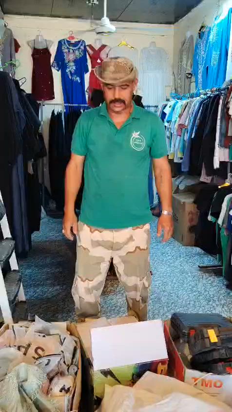 العنوان الحصوة شارع البالات معرض الصقر *********** ملابس شي ان

