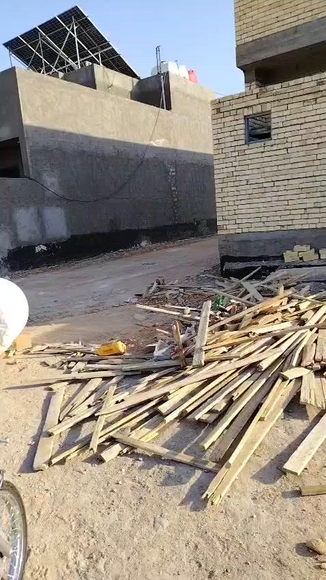 هيكل ١٥٠ متر واجهته ٧ ونص للبيع طابقين قطاع ٣٨ بين الحزام ومجمع اللؤلؤه
***********
***********
