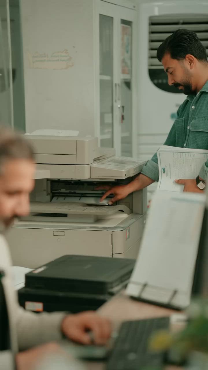 الاستثمار الذكي ما يبدأ بالمجازفة، بل بخطوات مدروسة ورؤية واضحة لبناء مستقبل مستقر.  
اختياراتك اليوم هي الأساس لفرص أفضل غدًا.
——————————————-
للاستفسار والتفاصيل، تواصل ويانا 📩
العناوين: 
الفرع الرئيسي: كربلاء- حي المعلمين- شارع المركز.
رقم الهاتف: ***********7832282288
الفرع الاول: السماوة-تقاطع ال باني.
رقم الهاتف:***********-***********
الفرع الثاني: ذي قار - مدخل حي المعلمين- مقابل بيت لواء صادق.
الهاتف : ***********-***********
#شركة_المستشار_المؤسسي #اجتماع_إداري #فريق_واحد #قيادة_وتطوير #ISO
