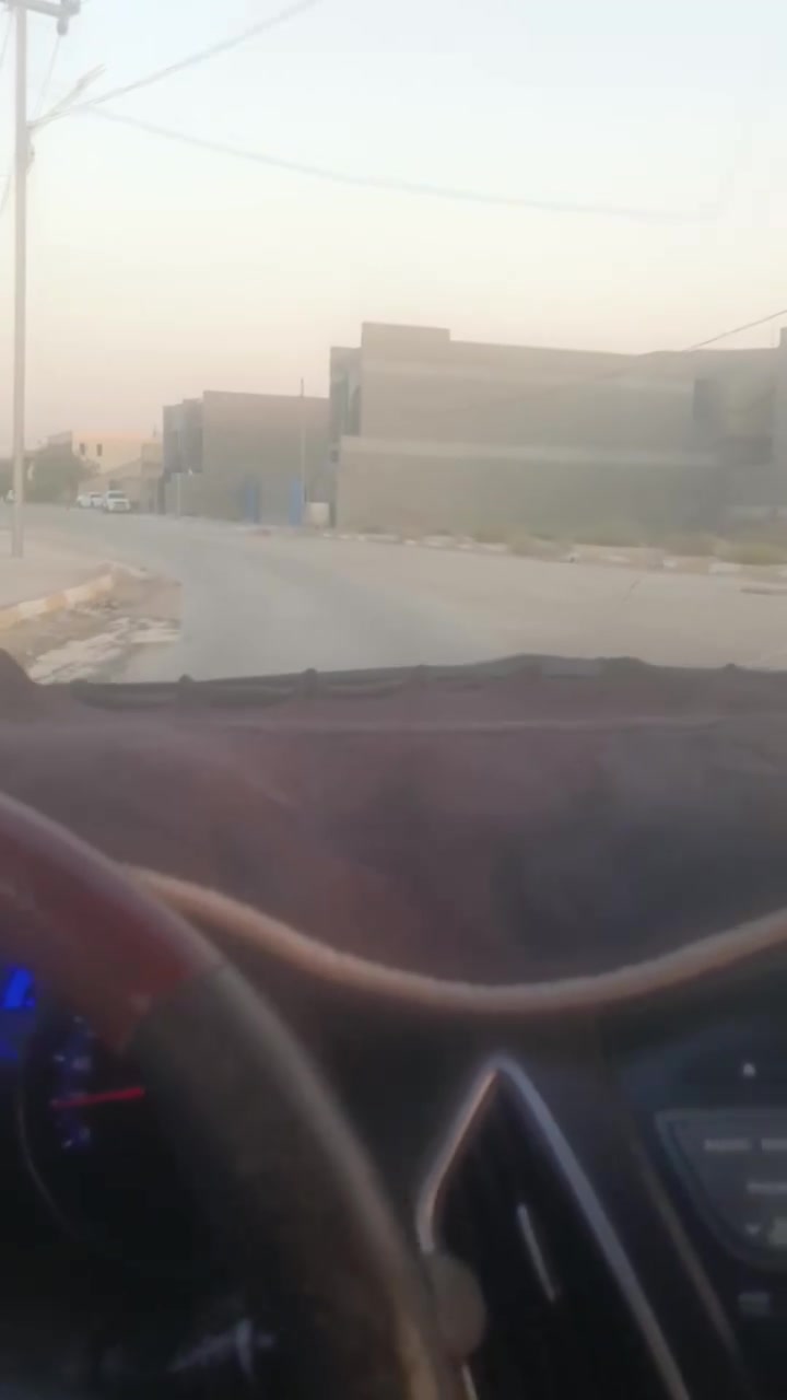 السلام عليكم يوجد لدينا قطعه طابه صرف حي دجله المساحه 175 الواجهيه 10 نزلت 17 الاتصال ***********
