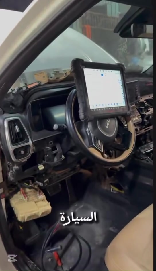 🔧 قطع غيار سورنتو الهايبرد متوفرة الآن في عالم الهايبرد 🚗
نوفر لكم مجموعة واسعة من قطع غيار Kia Sorento Hybrid الأصلية وبجودة عالية، لتضمن أفضل أداء واعتمادية لسيارتك.

✅ قطع أصلية ومفحوصة
✅ أسعار منافسة
✅ توفر مستمر لأهم القطع
✅ خبرة متخصصة بصيانة وقطع غيار سيارات الهايبرد

للتواصل ***********
للتواصل ***********
العنوان : صناعي البياع الشارع السابع
