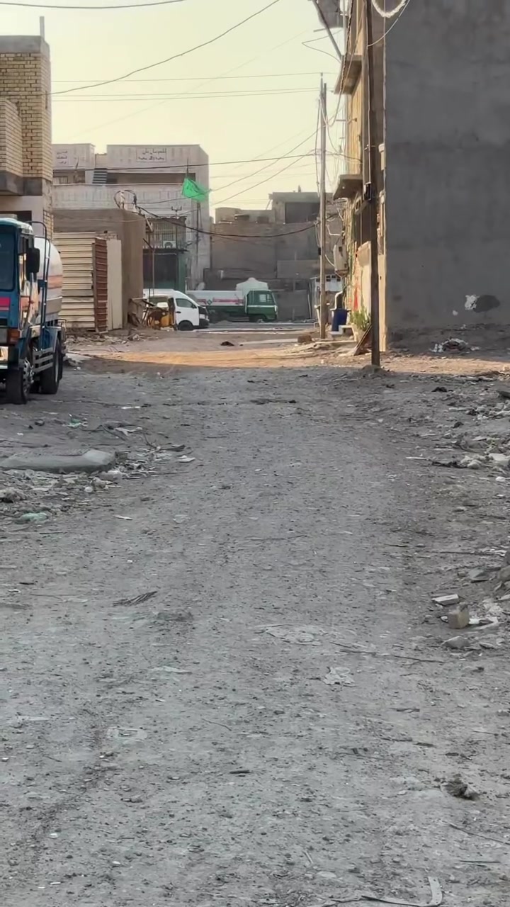 بيت للبيع المساحه ٢٠٠ م حي طارق القديم فر ع بيت ابو يأس قريب ع الشارع للاستفسار ***********او مراجعه مكتبنا السعر مثبت اول تعليق
