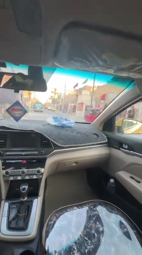 سلام عليكم 
النترا امريكي موديل 20 بيها تبديل 3قطع بدون ايبارك  وبدون دواخل بدون شواصي ساره جاهزه متصرف عليها ربع
 كيرAT
مكينه 2000دوش
موصفات نص فول 3انظمه قياده رادادجانبي تحديدمسار
 السعر  130
العنوان بغداد الاورفلي 
رقم تليفون***********
