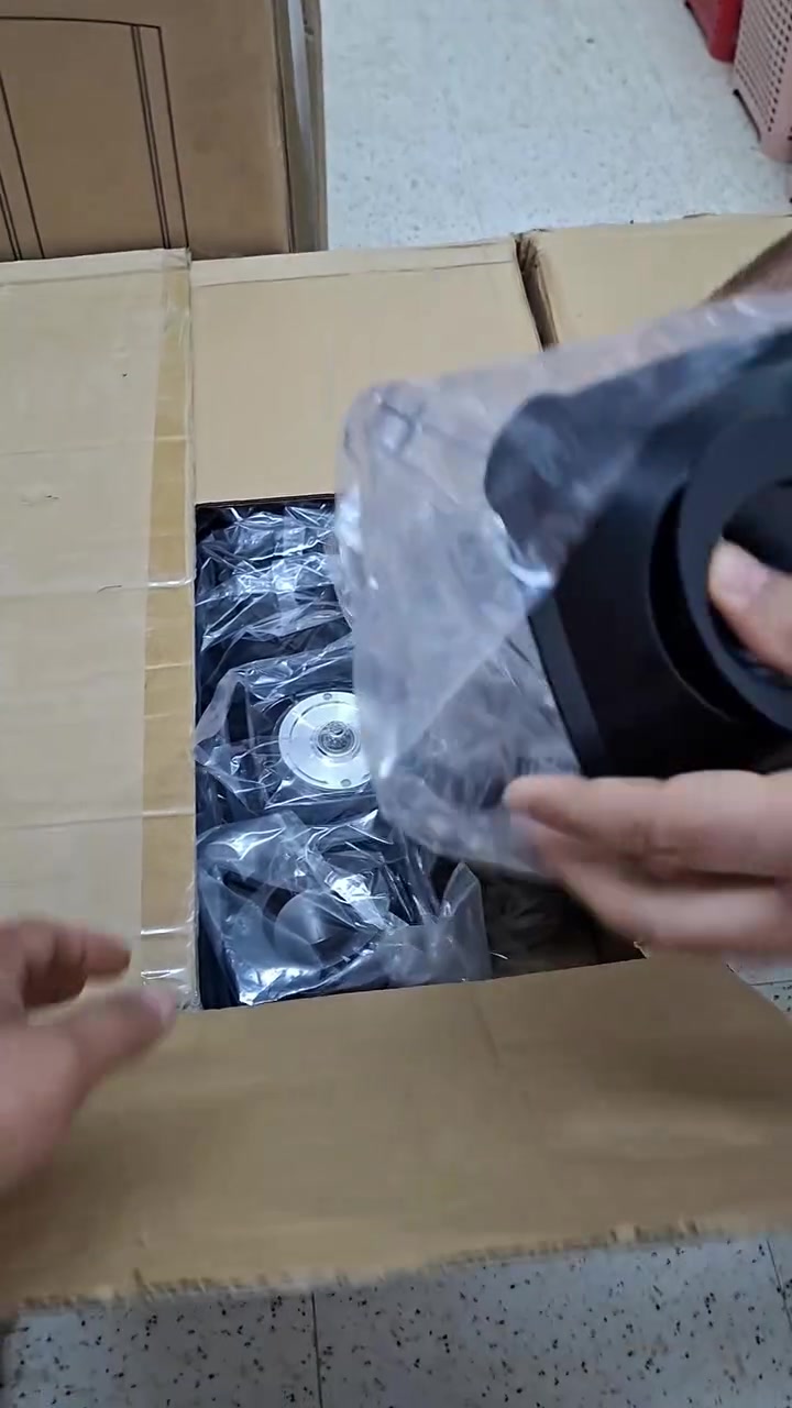وفرنالكم جميع قطع غيار الخلاط الصناعي والمكانس 
( دولكة خلاط _ مطحنه _ ماطور _ دشالي )
عنواننا الكائن : ذي قار / الشطره طريق البدعه / حي الامام الصادق / مجاور سنتر جنة الصادق 
هاتف: ***********
