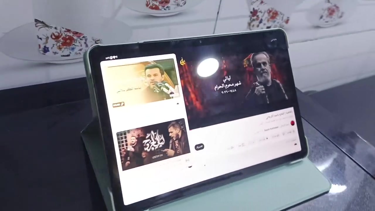السلام عليكم
جهاز ايباد تكنو11
الذاكرة 256
السعر225 وبي مجال

الجهاز: الون الأخضر.

 أبعاد الجهاز: الطول 257.1 ملم – العرض 168.7 ملم – السُمك 7.6 ملم – الوزن 510 غرام.

 التابلت مزود بشريحة SIM وحدة من نوع Nano SIM.

 يدعم شبكات إتصالات الجيل الثاني 2G والجيل الثالث 3G والجيل الرابع 4G.

 التابلت يأتي بشاشة IPS LCD بحجم 11.0 بوصة، بدقة 1920×1200 بكسل (+FHD) وكثافة 206 بكسل لكل إنش. كما تدعم الشاشة معدل تحديث 90 هرتز ودرجة سطوع 440 شمعة.

 تابلت تكنو ميجاباد 11 يأتي مزود بمعالج Mediatek Helio G99 ثماني النواة، بتردد 2.2 و2.0 جيجاهرتز وبدقة تصنيع 6 نانومتر، ومعالج رسومات Mali-G57 MC2.

 التابلت يأتي بذاكرة تخزين داخلية 256 جيجابايت وذاكرة الوصول العشوائي الرام 8 جيجابايت، خيارات التخزين مقسمة على جيجابايت  256/8 جيجابايت، الجهاز يدعم إمكانية زيادة مساحة التخزين الخارجي عبر بطاقة الميموري كارد MicroSD.

الاتصال على الرقم ***********
