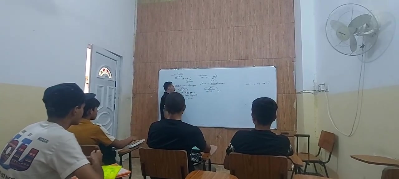 #مراجعة الدور الثاني مادة اللغه الانكليزيه للصف الثالث المتوسط 
مع الاستاذ القدير عبد الله سعدون المساري 
المصادف اليوم / الخميس   بتاريخ 2026/7/16 
كل التوفيق لطلبتنا الاعزاء والموفقية والنجاح للجميع ان شاء الله ♥♥
🟠لذا نعلم طلبتنا الأعزاء بأن التسجيل مستمر. 
#النور _غايتنا 
🏘️موقع المعهد- عامريه الصمود شارع العام 
مجاور بلدية العامرية 
📍قرب الجسر مشاة 🚶 
☎️للاستفسار الاتصال على الرقم 
  ***********📞
***********📞 واتساب 
***********📞 واتساب 
#الادارة
