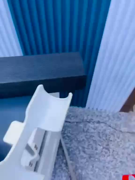 سلام عليكم شباب متوفر جهاز ازلة شعر جهاز كانديله الثلجي الحديث جهاز بي شغل خير من الله كل جلسه تشتغلها 35الف وتحديد 15وجسم كامل تاخذ حتا 100الف جهاز متوفر عندي وأريد ابيعه لن محتاز افلوس اليحب يستفسر أكثر او ادزله صور جهاز وطريقة عمله سهله يعني نص ساعه تتعلم عليه.
***********
