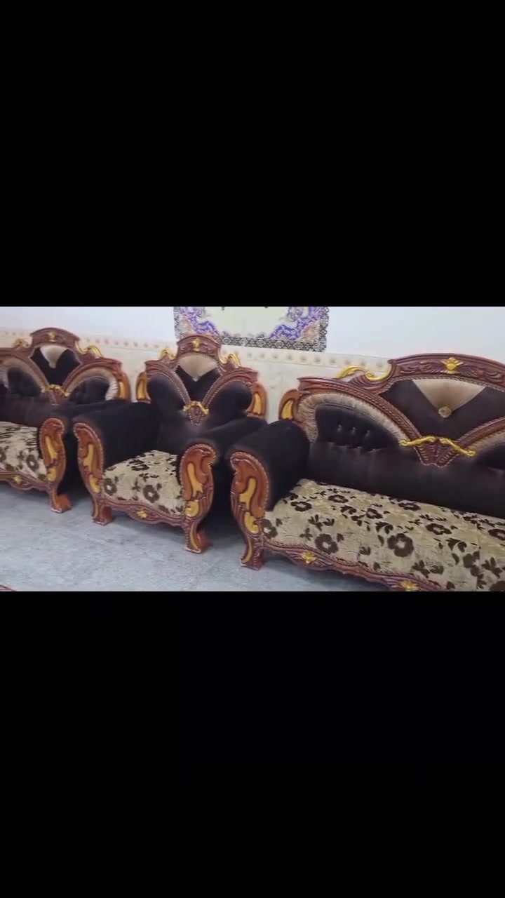 تخم و نص ملكي ( ١٥ ) مقعد تسكام درجه اولى
نضيف كلش و خالي من أي ضرر

السعر مليون و بي مجال بسيط 

للأستفسار : ***********
                 ***********

