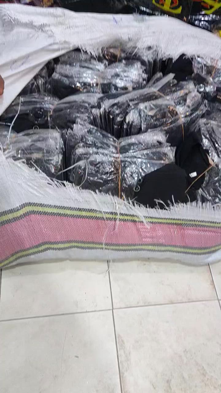 لحكو لحكو هسه وصلت بلاش ب6 الاف فقط وصول وجبة جديدة دشاديش( موديل فساتين)  (كشمير مطاط)موديلات فساتين متواجدين صباحا وعصرا وليلا سوو تاكات لكل الاصدقاء العنوان العزيزية مجاور فلكة انس الكل تجي تلحك اليوم


**إذا كنت صاحب هذا الإعلان وتريد حذفه لأي سبب، رجاءا أرسل رسالة إلى الدعم الفني**