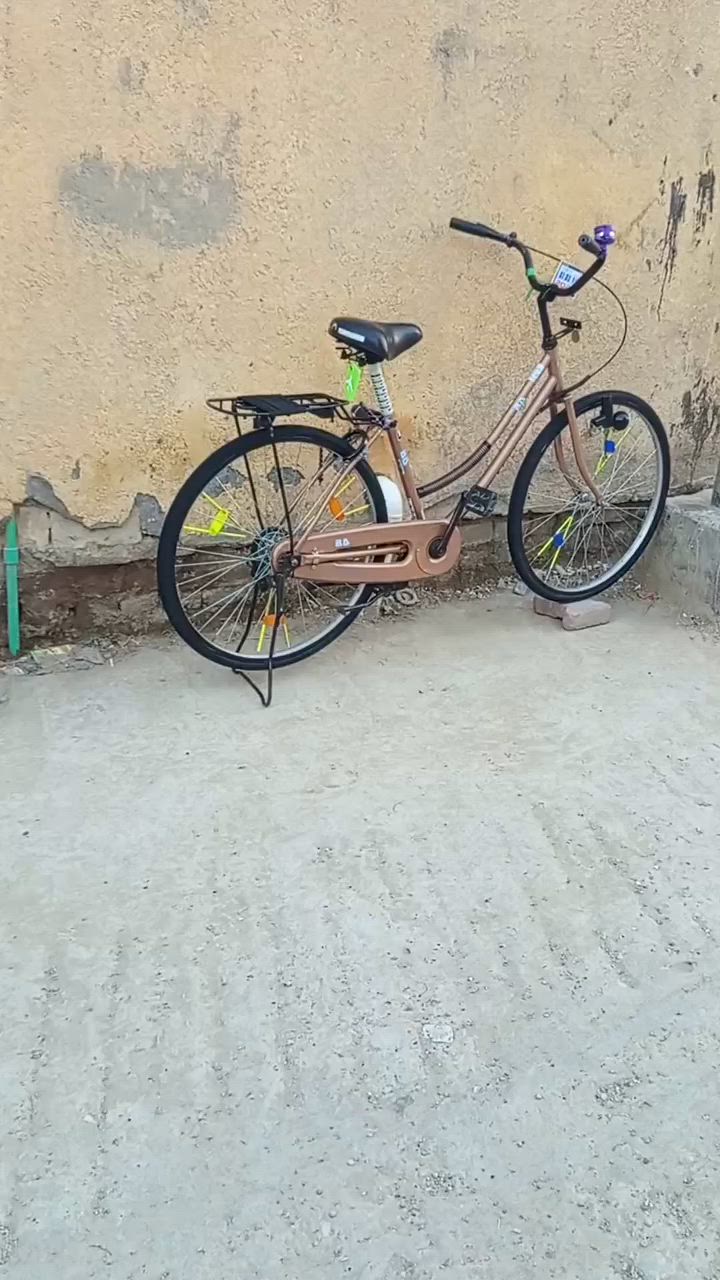 باسكل للبيع بناتي حجم 26
مديل 22
السعر خاص


**إذا كنت صاحب هذا الإعلان وتريد حذفه لأي سبب، رجاءا أرسل رسالة إلى الدعم الفني**