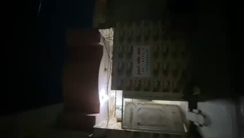 السلام عليكم نص قطعه للبيع مسلح طابق ونص قطاع 29 قرب مدرسة السياب ثالث بيت على ركن الاتصال على هذة رقم ***********
