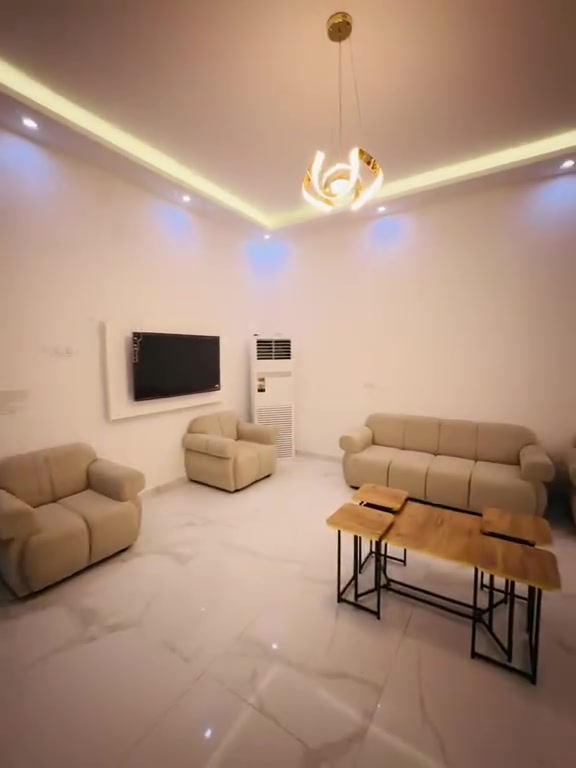 السلام عليكم توجد مزرعه للايجار اليومي مزرعه الامراء  الموقع الدوره البوعيثة للستفسار عل هاذ الرقم ‭***********‬
