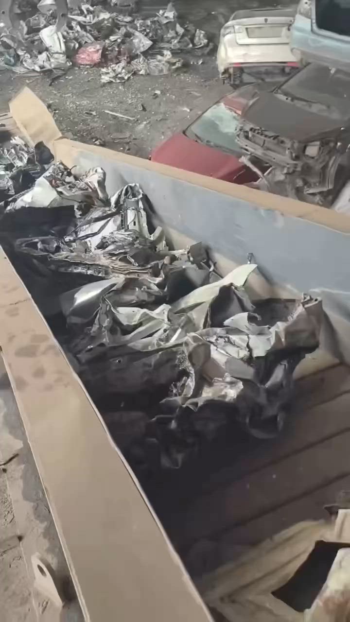car shell hammer mill crushing plant . Car shell shredding production line  #scrapcars #scrapmetal #metalscrap #metalrecycling #scrapyard


**إذا كنت صاحب هذا الإعلان وتريد حذفه لأي سبب، رجاءا أرسل رسالة إلى الدعم الفني**