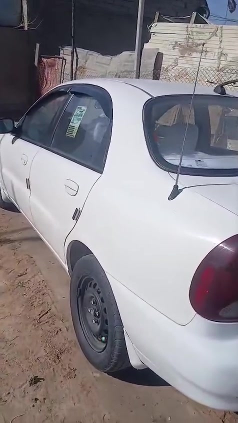 سيارة دايو لانوس 
سياره نضيفه مال بيت

محرك 1600 نضيف لا تبخير ولا تنقيص
كير اوتو تبريد شغال كهربائيات كامله
موديل 2000
مصبوغة عام للجماليه
رقم اربيل  تحويل مباشر
سعر 44 و بيها مجال بسيط
عليها غرامه تنقطع من السعر
رقم صاحب السياره
‏‪***********‬‏
