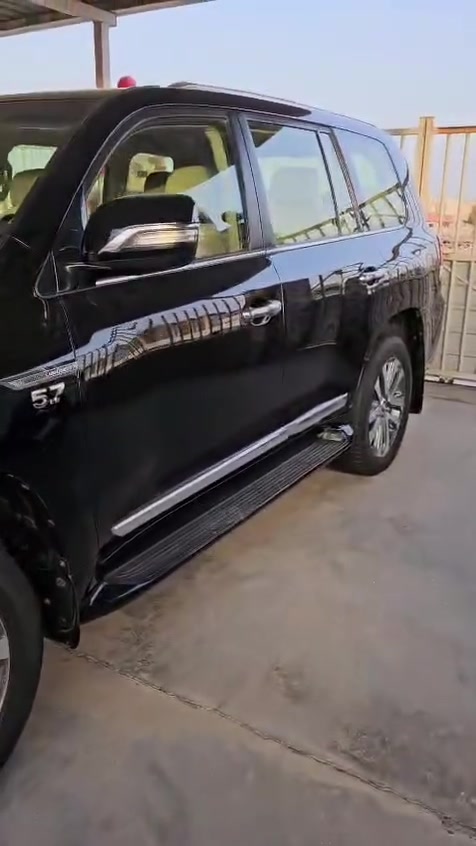 لاندكروزر ٢٠١٩ بغداد بسمي في اكس اس فول موصفات لكزز بيه سونار ماشه ٨٥ السعر ٥٥٠ ورقه للإستفسار لاتصال ***********
