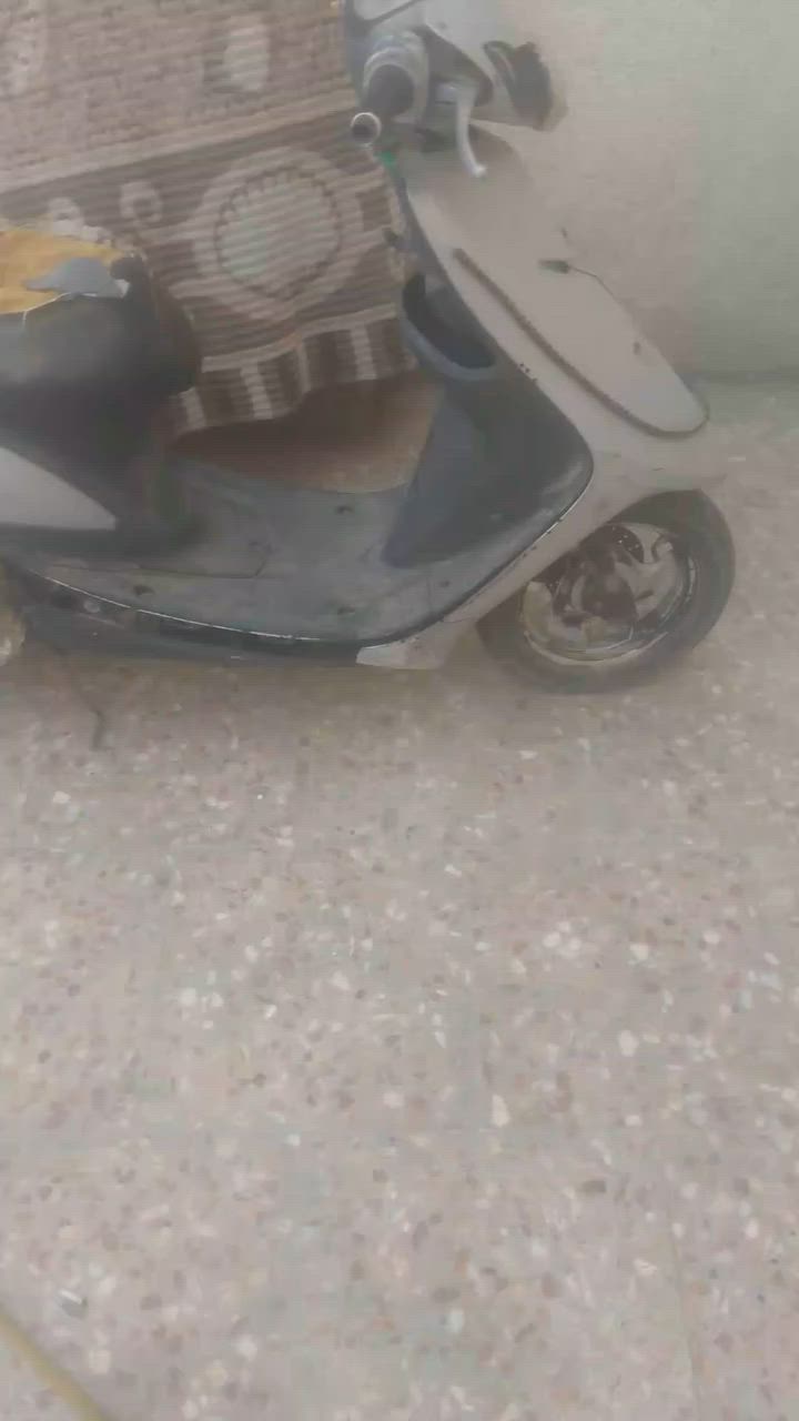 للبيع عوزهه كابريته ترتيبات بصيطه 100
أتصل ***********
