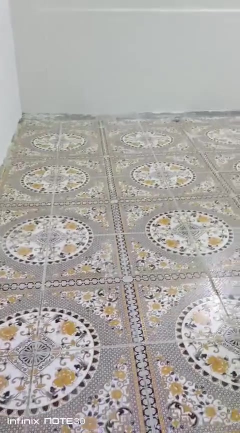 السلام عليكم بيت للبيع مساحته ١٠٠ متر
بالجربوعيه الأولى يم حسينيه سيد ستار
يتكون من استقبال وصالة ومطبخ وصحيات وغرفة
للاستفسار الاتصال على الرقم ***********
