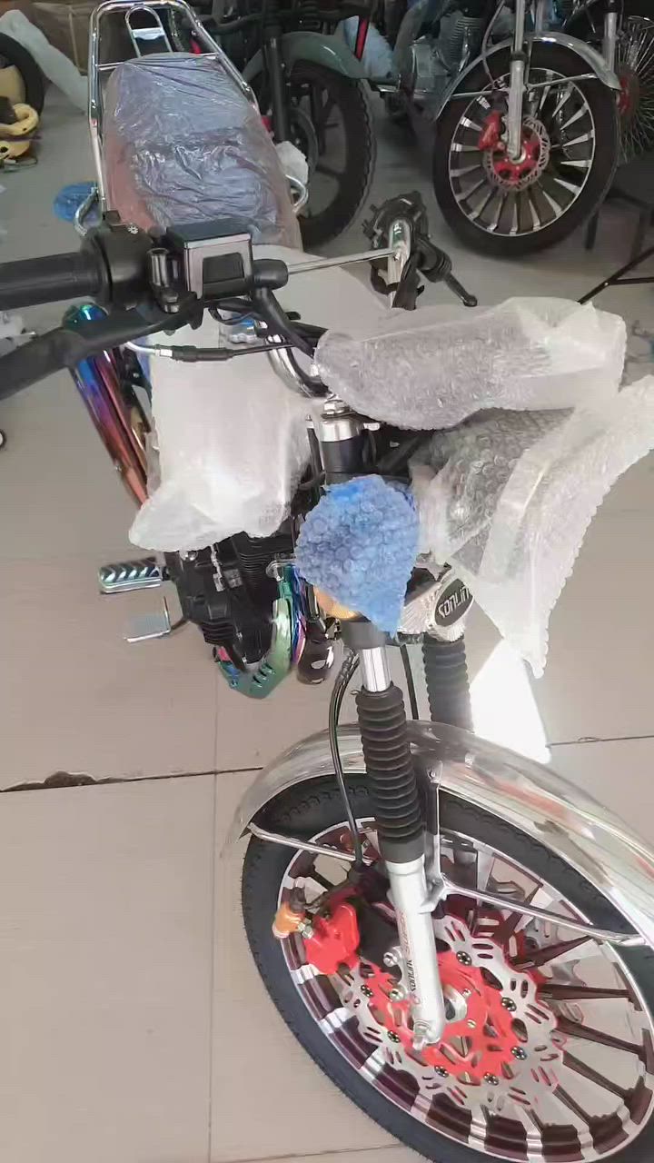 بسم الله الرحمن الرحيم 
متوفر دراجة 250Cc 
واتساب ***********
