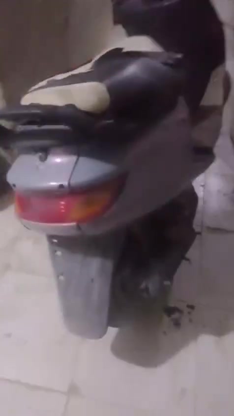 السلام عليكم دراجه فراشه للبيع دراجه كل شي ما عايزها مفتوحه مجفته اللي يريدها يتصل على هذا الرقم السعر 350 مال مكاني النجف شارع 30 يرجع يتصل هذا الرقم *********** كهربائيات شغاله هذا رقمه في واتساب
