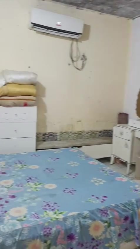 بالناصريه بالغراف السعر 500 وبيها مجال***********
