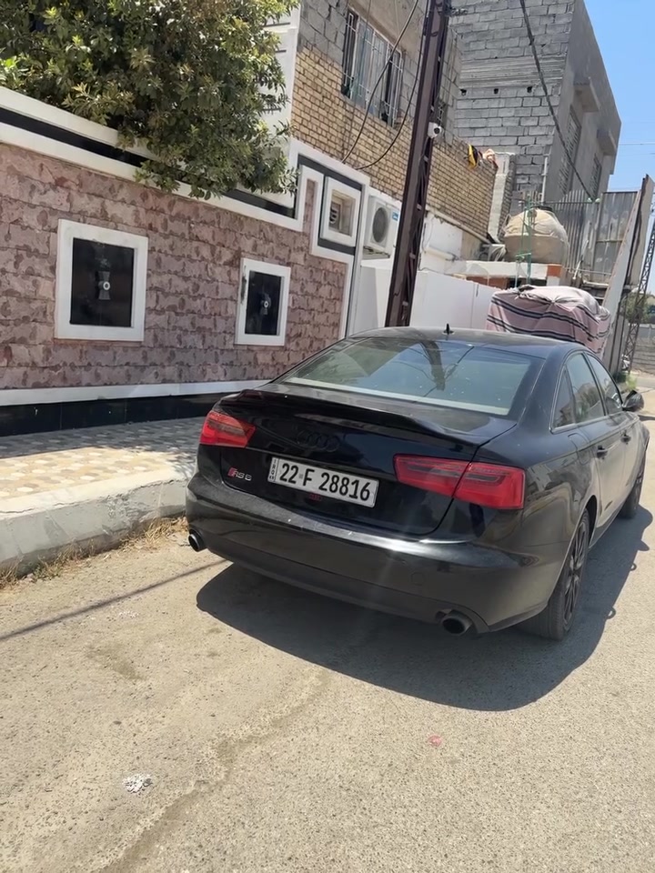 سياره للبيع
اودي a6 محدثه rs6 داخل اسود محدث وكشنات قرميدي 
ستيرن rs شباك rs 
سياره كلين عدى بيها بالجملغ الخلفي الهلال 
سياره جديده بمعنى الكلمه من صدر ميكانيك ومال جناي
وسياره مفوله بردات فتحه سقف وباسمي 
سعر 135 بيها مجال بسيط المو شراي ليتعبني ولا يدز ولا يخابر موجوده بديالى بعقوبه 
***********
