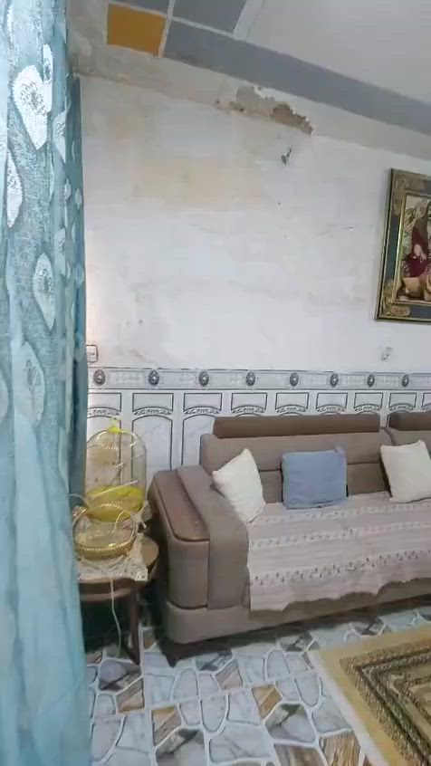 سلام عليكم نص قطعه للبيع مساحه ٨٠ متر واجه ٤ عنوان شعله قطاع ١٢ قرب مدرسه نزاهه سعر اتصال ع رقم ***********
